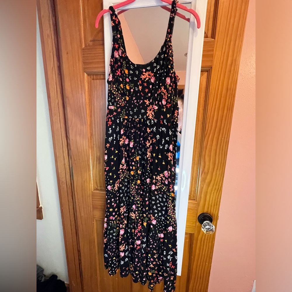 Torrid black flowered dress. Size 2x